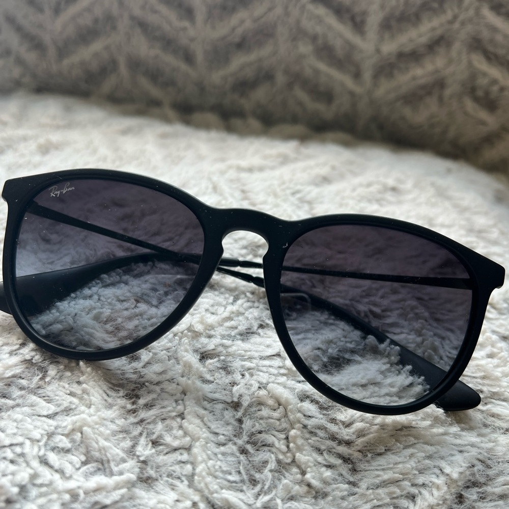 Ray Bans - Picture 2 of 2